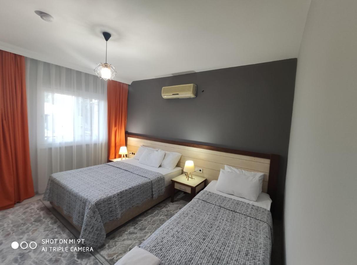 Nostalgia World Otel Kızılot Exteriér fotografie