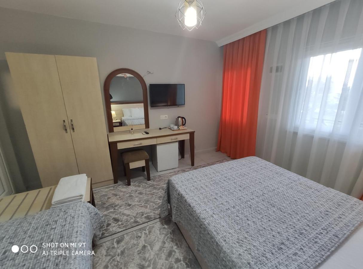 Nostalgia World Otel Kızılot Exteriér fotografie
