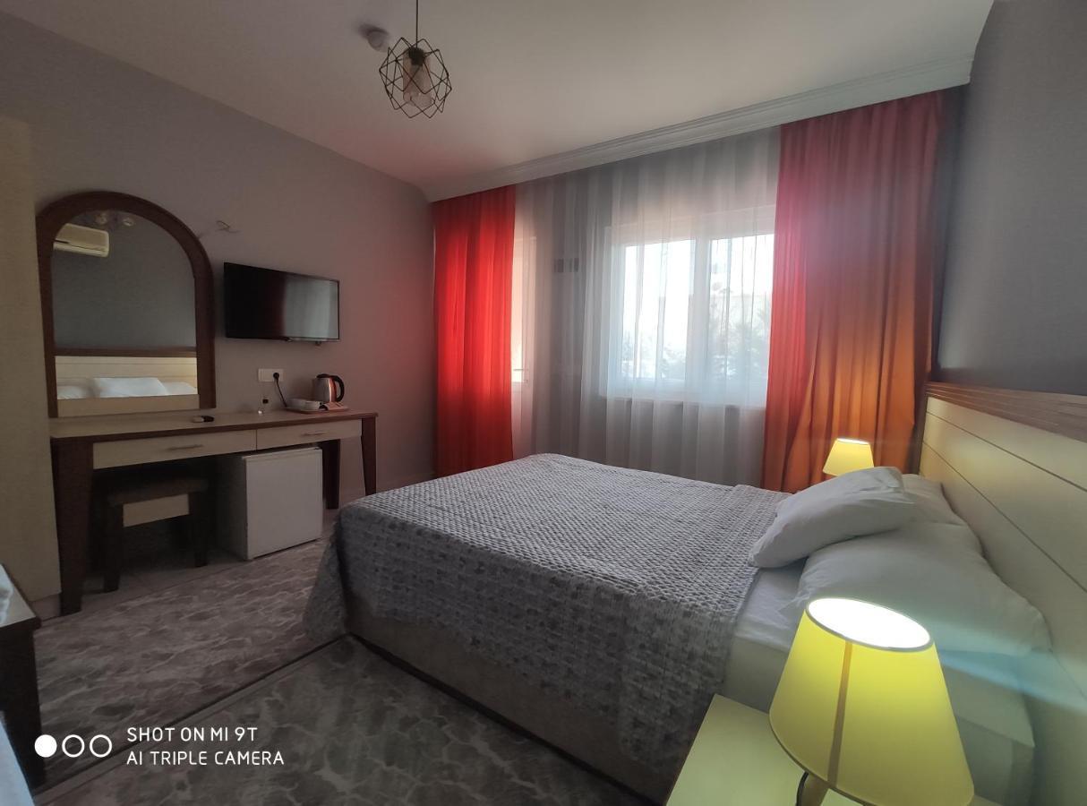 Nostalgia World Otel Kızılot Exteriér fotografie