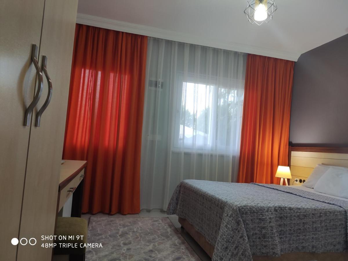 Nostalgia World Otel Kızılot Exteriér fotografie
