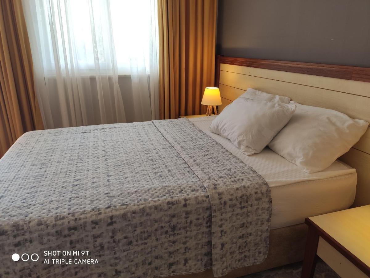 Nostalgia World Otel Kızılot Exteriér fotografie