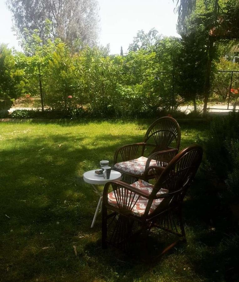 Nostalgia World Otel Kızılot Exteriér fotografie